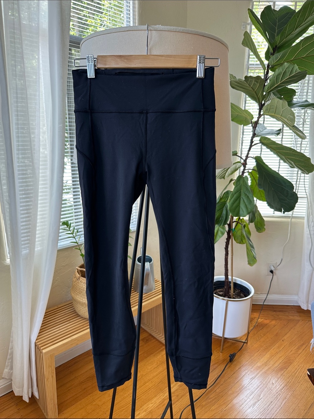 In Movement lululemon leggings black